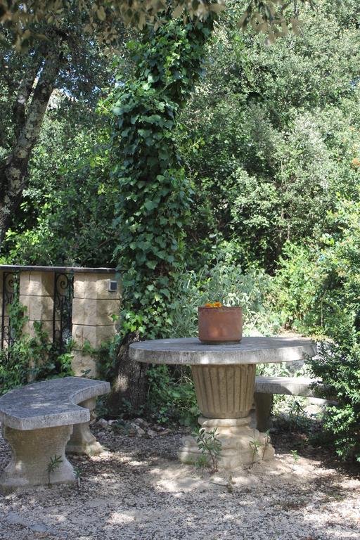 A L'Est D'Uzes Villa Saint-Siffret Exteriör bild