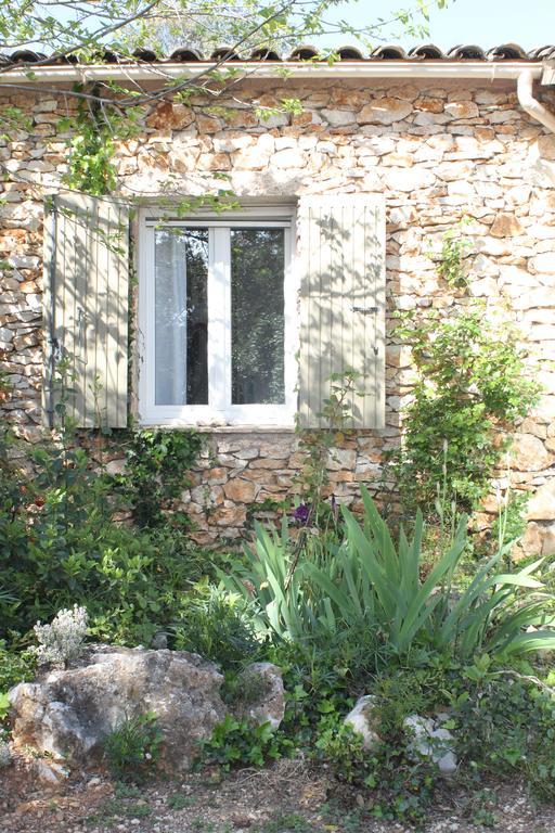 A L'Est D'Uzes Villa Saint-Siffret Exteriör bild
