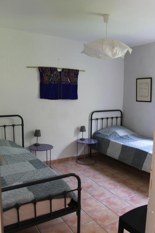 A L'Est D'Uzes Villa Saint-Siffret Exteriör bild